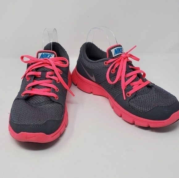 NIKE FLEX EXPERIENCE RN RUNNING SHOES SNEAKERS WOMEN SIZE 10 GREY & PINK ACTIVE - Picture 1 of 12
